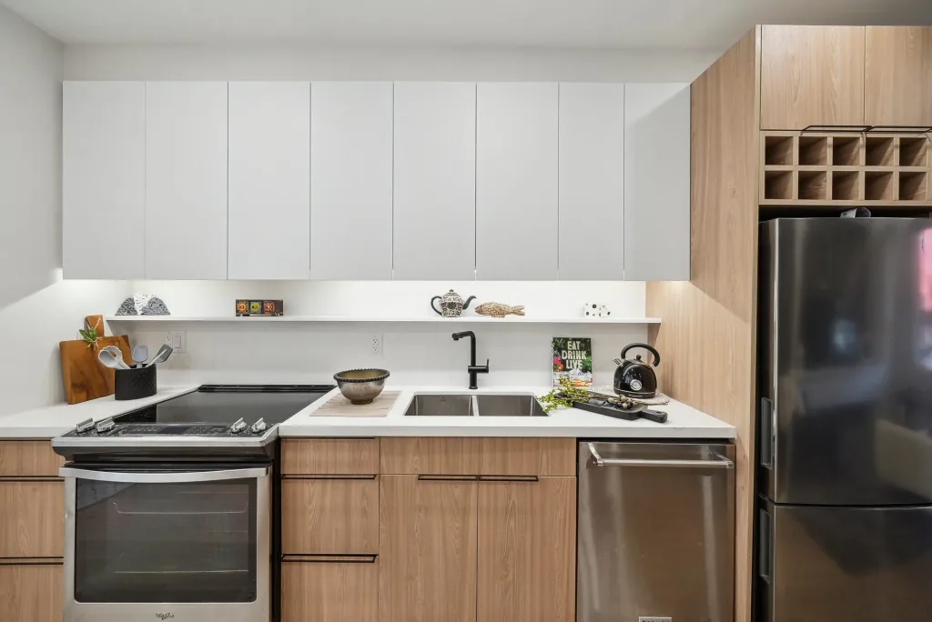 Interior Painting at 38 Saint Clarens Avenue, Toronto, ON M6K 2S3 — photo 9